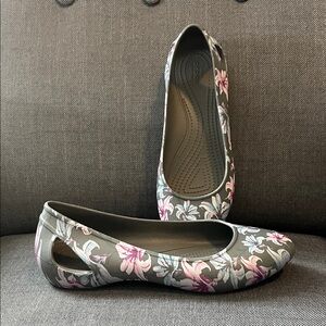 CROCS Floral Pink and Gray Women's Flats